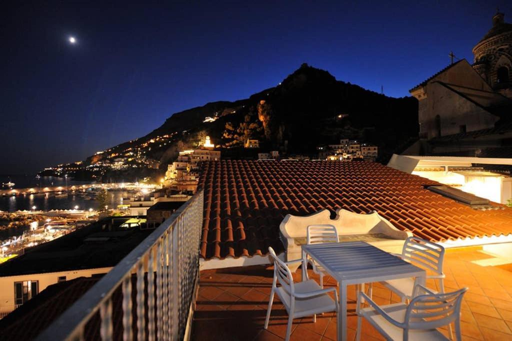 Mamma Rosanna - Apartment In Amalfi With Terrace Εξωτερικό φωτογραφία