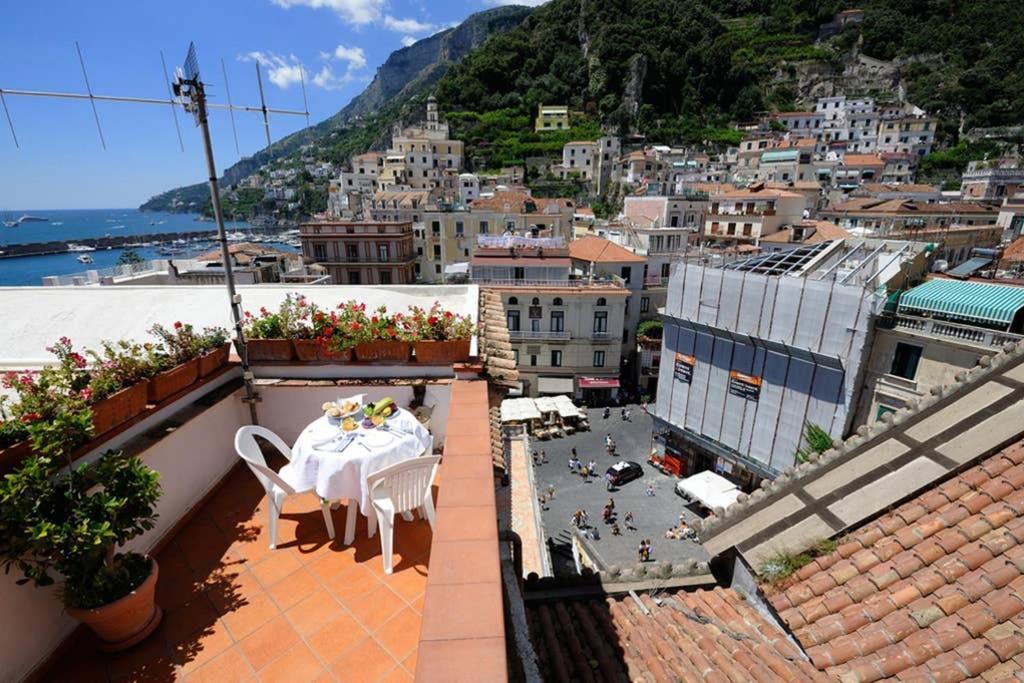 Mamma Rosanna - Apartment In Amalfi With Terrace Εξωτερικό φωτογραφία