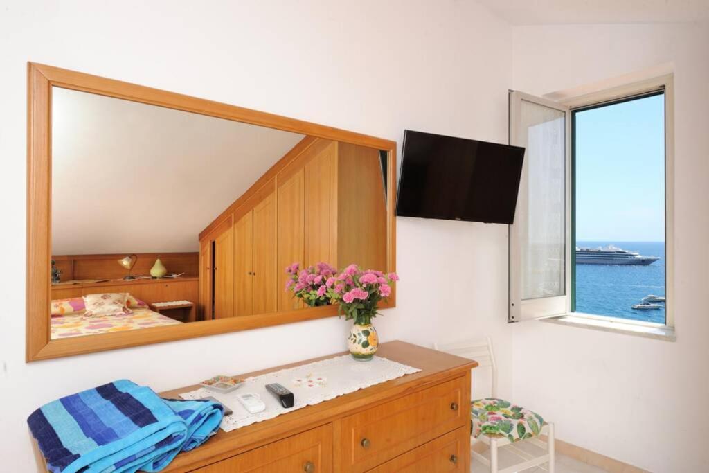 Mamma Rosanna - Apartment In Amalfi With Terrace Εξωτερικό φωτογραφία